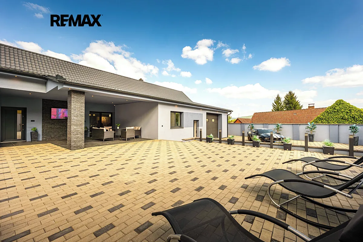Prodej rodinného domu 171 m², pozemek 1730 m²